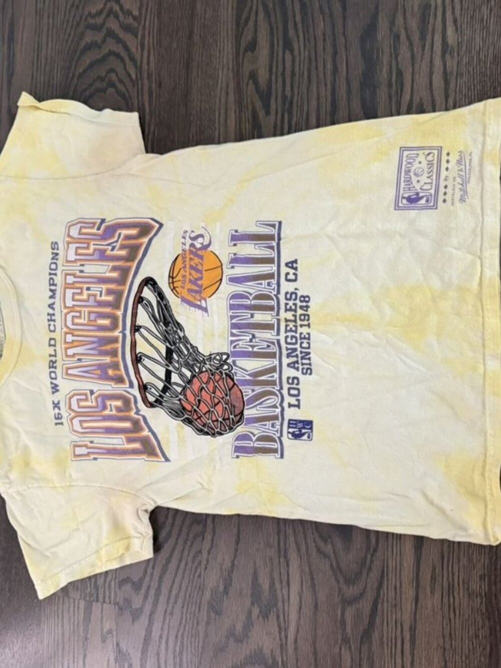Mitchell & Ness Lakers Yellow Tie-Dye Graphic Tee Size S